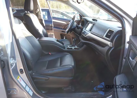 2016 Toyota Highlander Xle V6 из США, поврежденный, VIN 5TDJKRFH7GS342889